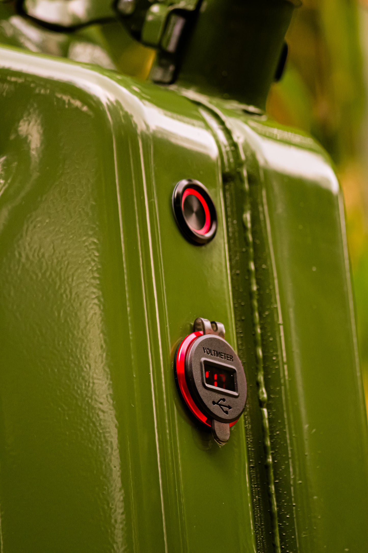 OD GREEN JERRY CAN RADIO